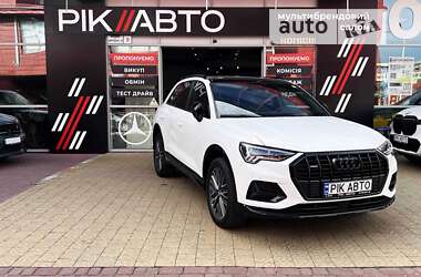 Внедорожник / Кроссовер Audi Q3 2021 в Львове