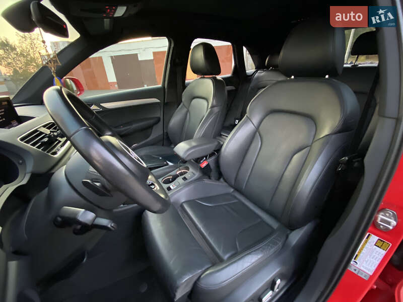 Позашляховик / Кросовер Audi Q3 2015 в Харкові