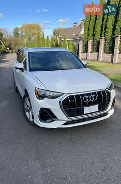 Audi Q3 2021