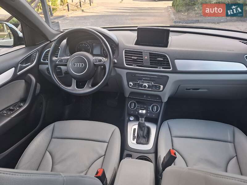 Внедорожник / Кроссовер Audi Q3 2018 в Киеве