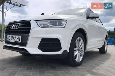Внедорожник / Кроссовер Audi Q3 2016 в 