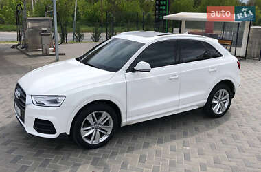 Внедорожник / Кроссовер Audi Q3 2016 в 