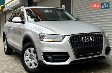 Внедорожник / Кроссовер Audi Q3 2014 в Житомире