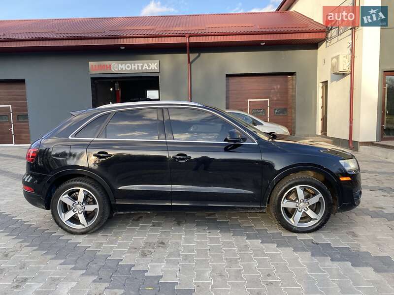 Внедорожник / Кроссовер Audi Q3 2014 в Житомире