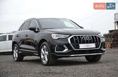 Внедорожник / Кроссовер Audi Q3 2020 в Луцке