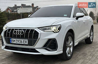 Внедорожник / Кроссовер Audi Q3 2023 в Сумах