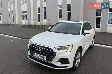 Позашляховик / Кросовер Audi Q3 2019 в Києві