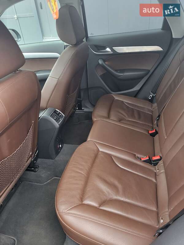 Внедорожник / Кроссовер Audi Q3 2015 в Киеве фото 10 Внедорожник / Кроссовер Audi Q3 2015 в Киеве