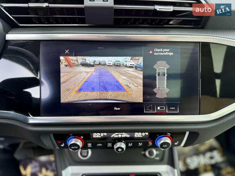 Позашляховик / Кросовер Audi Q3 2020 в Одесі