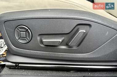 Внедорожник / Кроссовер Audi Q3 2020 в 