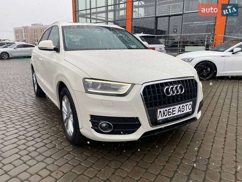 Внедорожник / Кроссовер Audi Q3 2014 в Львове