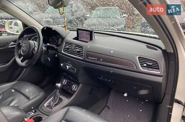 Внедорожник / Кроссовер Audi Q3 2014 в Львове