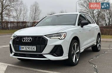 Внедорожник / Кроссовер Audi Q3 2021 в Киеве