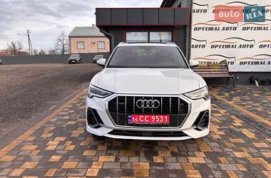 Позашляховик / Кросовер Audi Q3 2019 в Львові