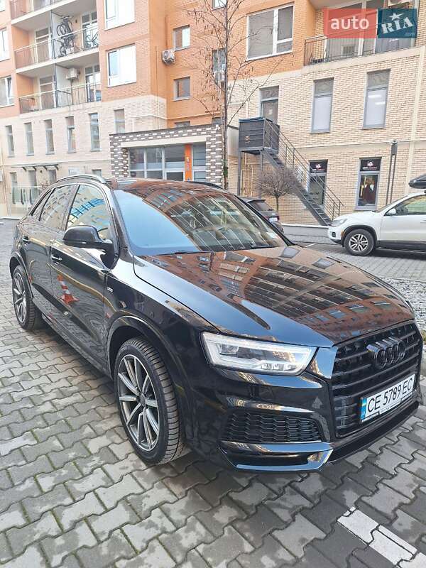 Позашляховик / Кросовер Audi Q3 2017 в Чернівцях