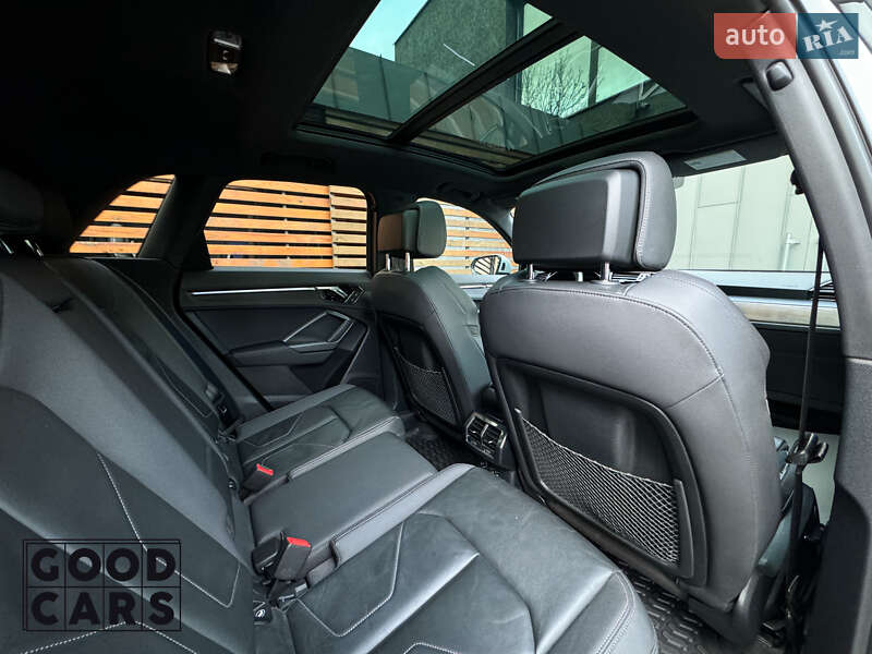 Позашляховик / Кросовер Audi Q3 2021 в Одесі