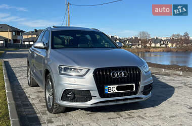 Внедорожник / Кроссовер Audi Q3 2015 в 