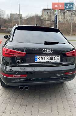 Внедорожник / Кроссовер Audi Q3 2015 в 