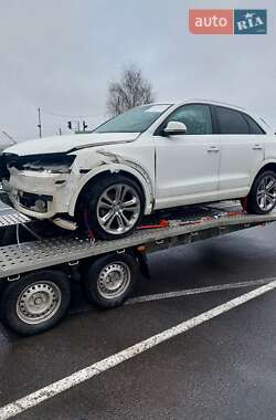 Позашляховик / Кросовер Audi Q3 2015 в Луцьку