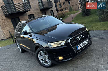 Внедорожник / Кроссовер Audi Q3 2012 в 