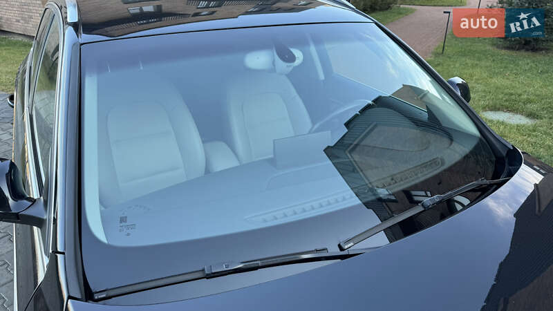 Внедорожник / Кроссовер Audi Q3 2012 в Ивано-Франковске