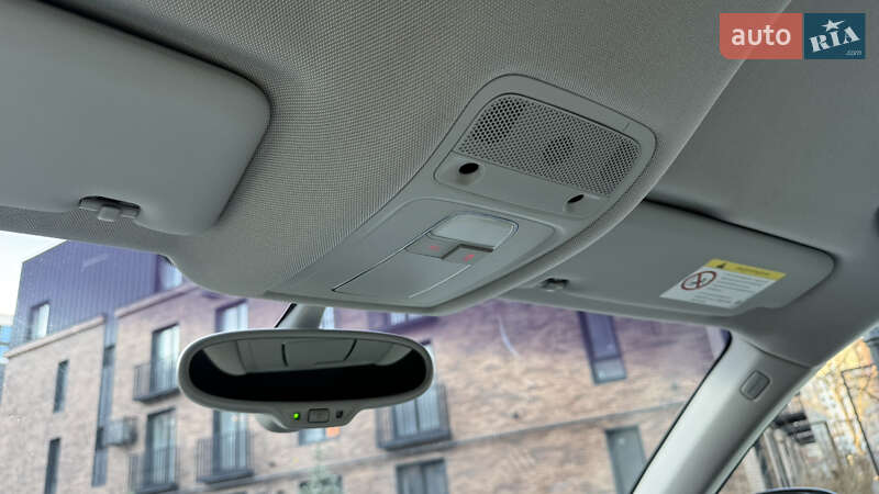 Внедорожник / Кроссовер Audi Q3 2012 в Ивано-Франковске
