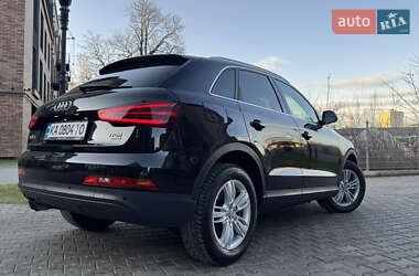 Внедорожник / Кроссовер Audi Q3 2012 в 