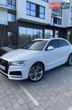 Внедорожник / Кроссовер Audi Q3 2016 в Ужгороде