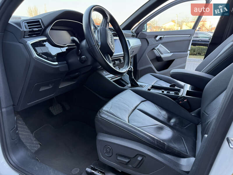 Внедорожник / Кроссовер Audi Q3 2020 в Одессе фото 19 Внедорожник / Кроссовер Audi Q3 2020 в Одессе