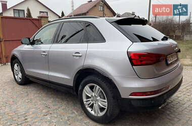 Позашляховик / Кросовер Audi Q3 2018 в 