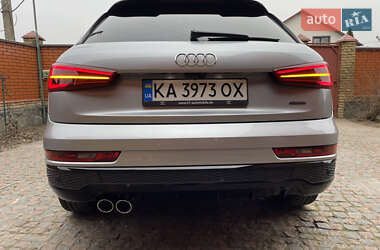 Позашляховик / Кросовер Audi Q3 2018 в 