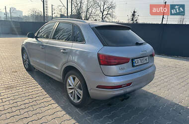 Позашляховик / Кросовер Audi Q3 2017 в 