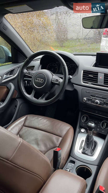 Позашляховик / Кросовер Audi Q3 2018 в Києві