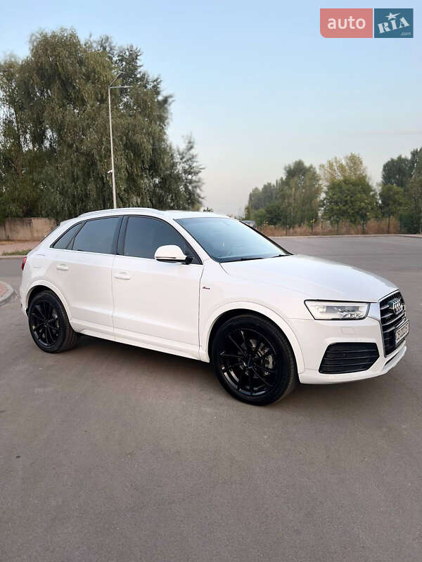 Внедорожник / Кроссовер Audi Q3 2015 в Киеве фото 6 Внедорожник / Кроссовер Audi Q3 2015 в Киеве