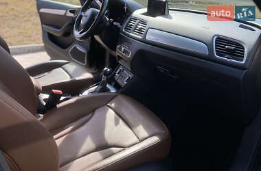 Внедорожник / Кроссовер Audi Q3 2014 в 
