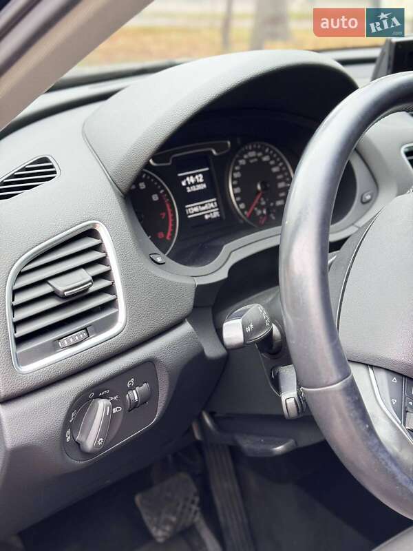 Внедорожник / Кроссовер Audi Q3 2013 в Одессе