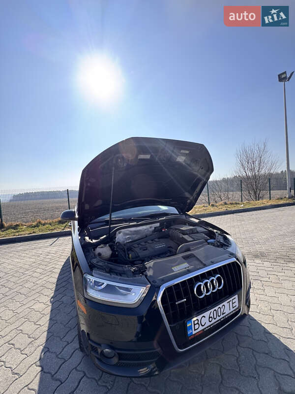 Внедорожник / Кроссовер Audi Q3 2015 в Рава-Русской