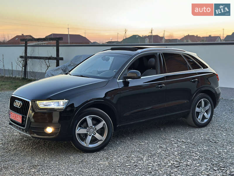 Внедорожник / Кроссовер Audi Q3 2014 в Ужгороде