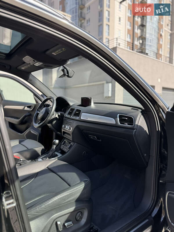 Внедорожник / Кроссовер Audi Q3 2016 в Хмельницком фото 14 Внедорожник / Кроссовер Audi Q3 2016 в Хмельницком