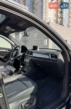 Внедорожник / Кроссовер Audi Q3 2016 в 