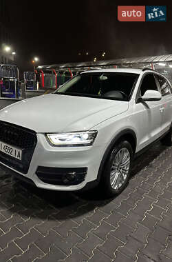 Позашляховик / Кросовер Audi Q3 2013 в Києві