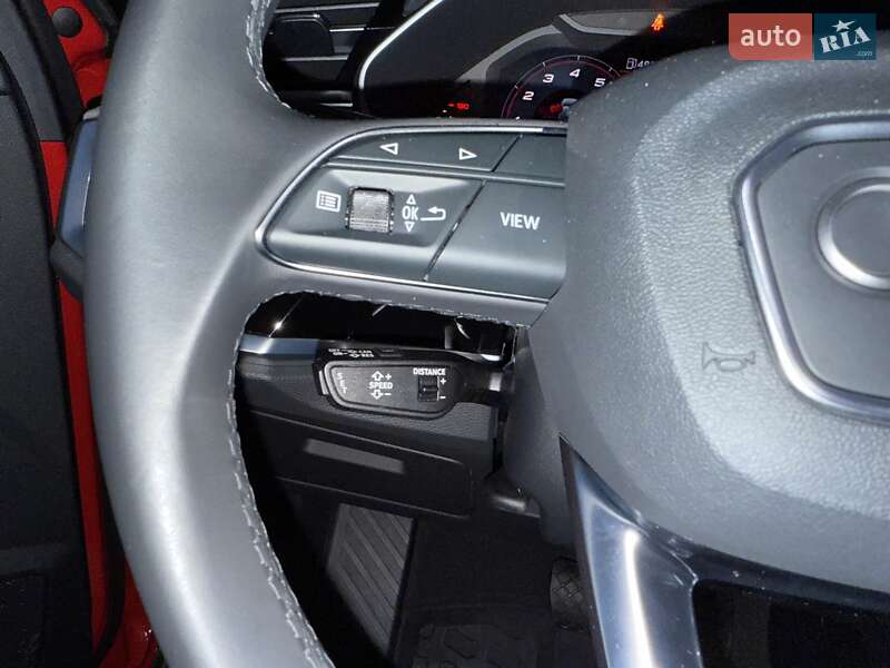 Позашляховик / Кросовер Audi Q3 2022 в Києві