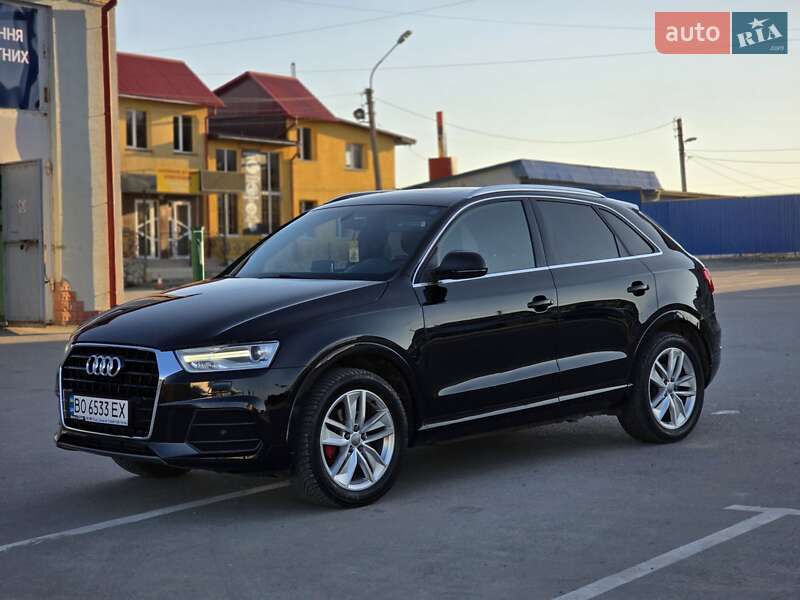 Внедорожник / Кроссовер Audi Q3 2016 в 