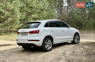 Внедорожник / Кроссовер Audi Q3 2015 в 