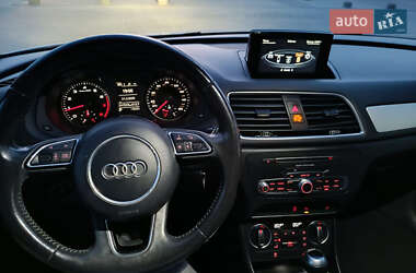 Внедорожник / Кроссовер Audi Q3 2017 в 