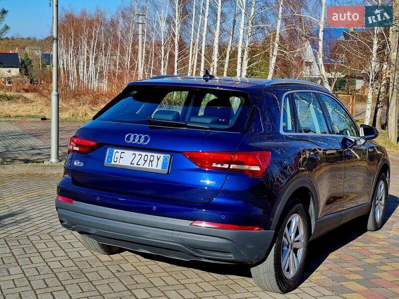 Внедорожник / Кроссовер Audi Q3 2021 в Трускавце