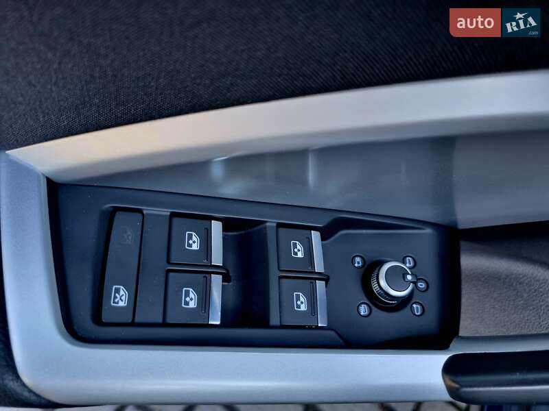 Внедорожник / Кроссовер Audi Q3 2021 в Трускавце