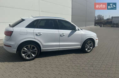 Внедорожник / Кроссовер Audi Q3 2016 в 