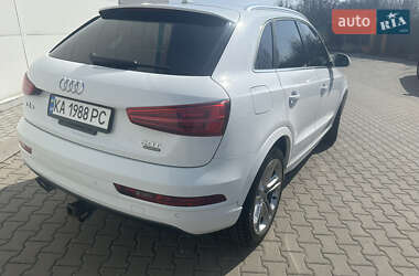 Внедорожник / Кроссовер Audi Q3 2016 в 