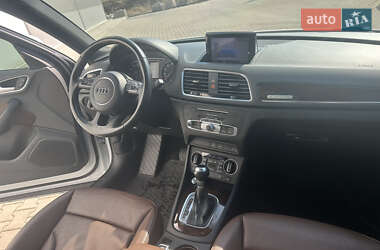Внедорожник / Кроссовер Audi Q3 2016 в 
